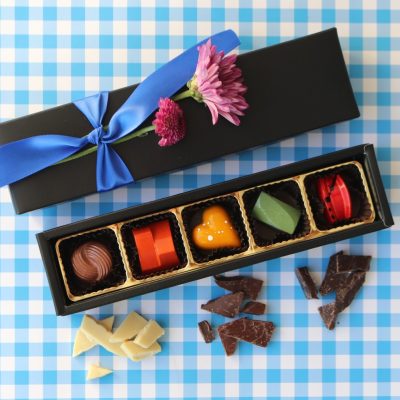 5 Chocolates